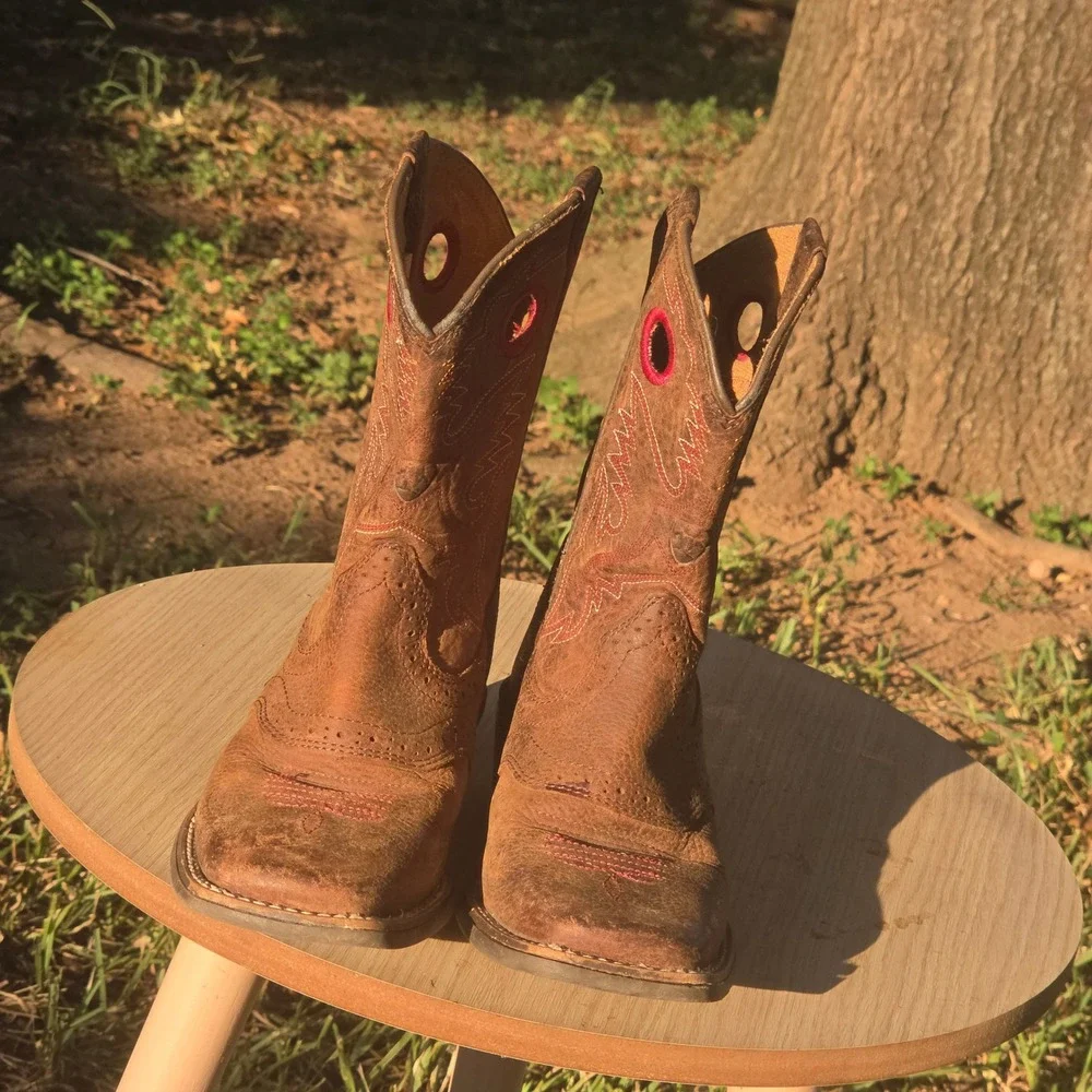 Ariat Fatbaby Heritage Brown Leather Western Boots Square Toe Red Stitching